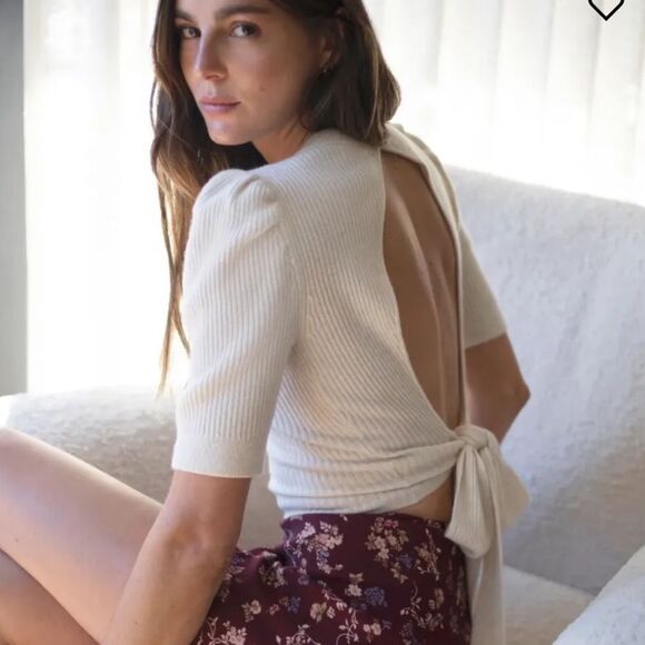 Reformation Alida Open Back Cashmere Sweater Cream Ivory Ribbed Puff Sleeve - Picture 3 of 9